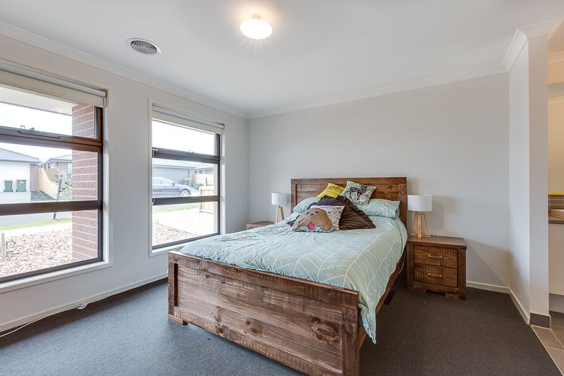 39 McLachlan Street, Bacchus Marsh - Thumbnail 7