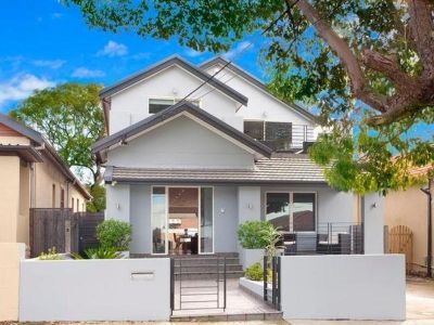 Contemporary family home designed for the entertainer
