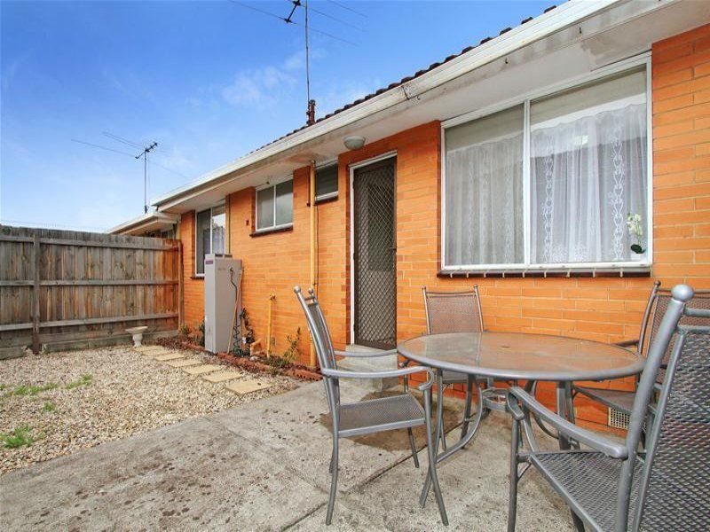 PERFECTLY POSITIONED UNIT - Generous Size with Gorgeous Floorboards Throughout!