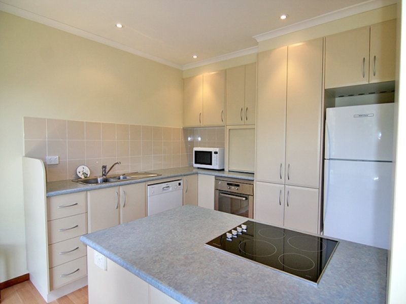 34 Evergood Close, Weston - Thumbnail 7
