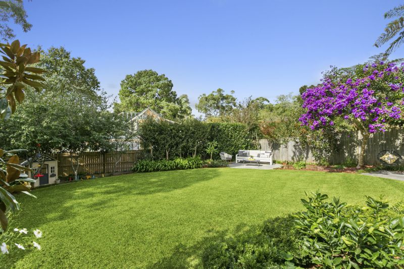 Real Estate For Sale 27 Stuart Avenue Normanhurst , NSW