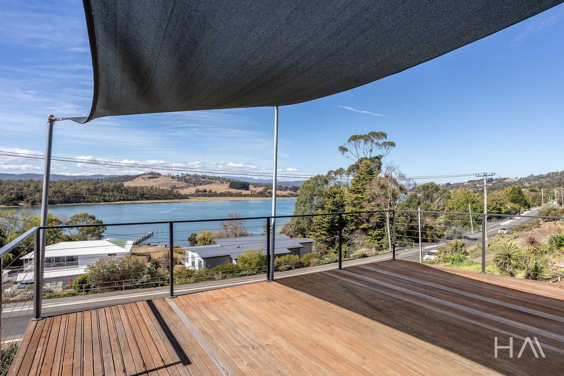 427 Rosevears Drive Lanena, Lanena - Thumbnail 2
