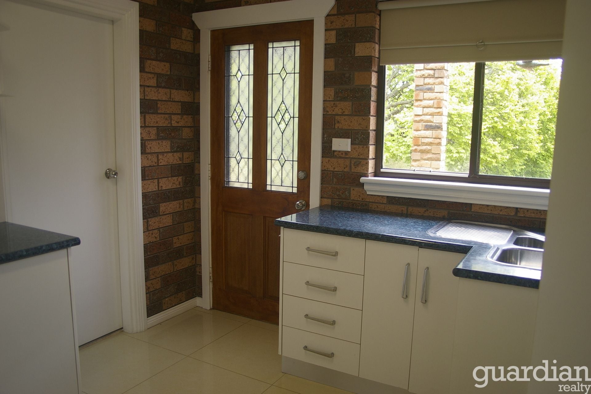 8b Taylors Road Dural NSW, Dural - Thumbnail 4