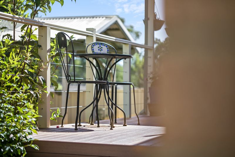 Sunlit, Open Plan Family Home