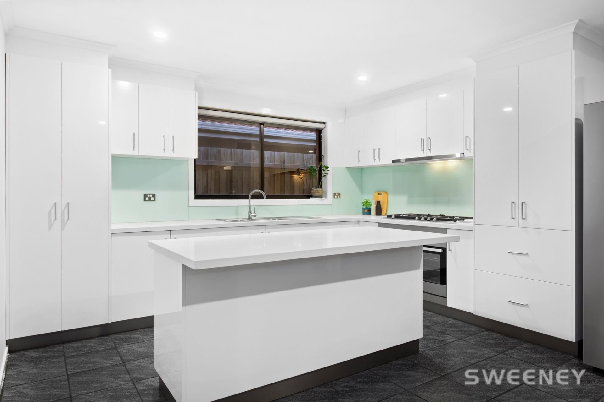 254 Merton Street, Altona Meadows - Thumbnail 6