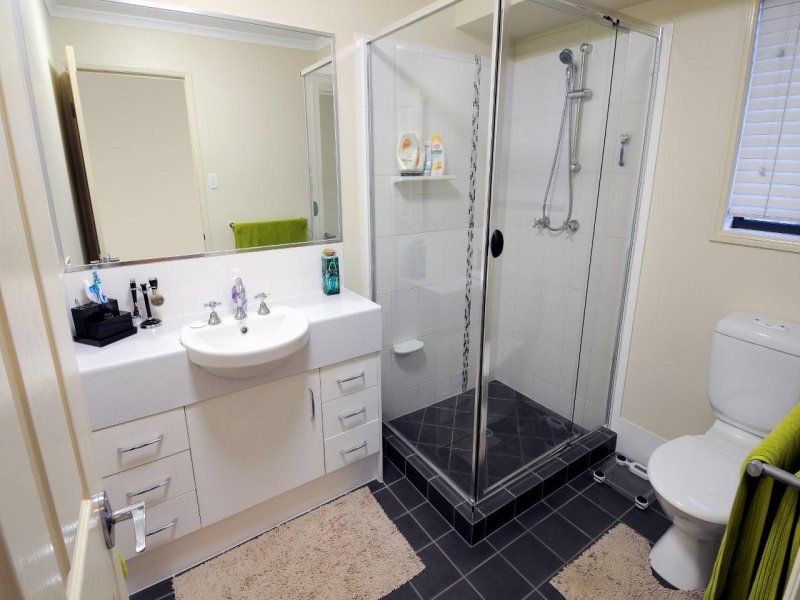 12 Jersey Place KAWANA ISLAND QLD, Kawana Island - Thumbnail 4