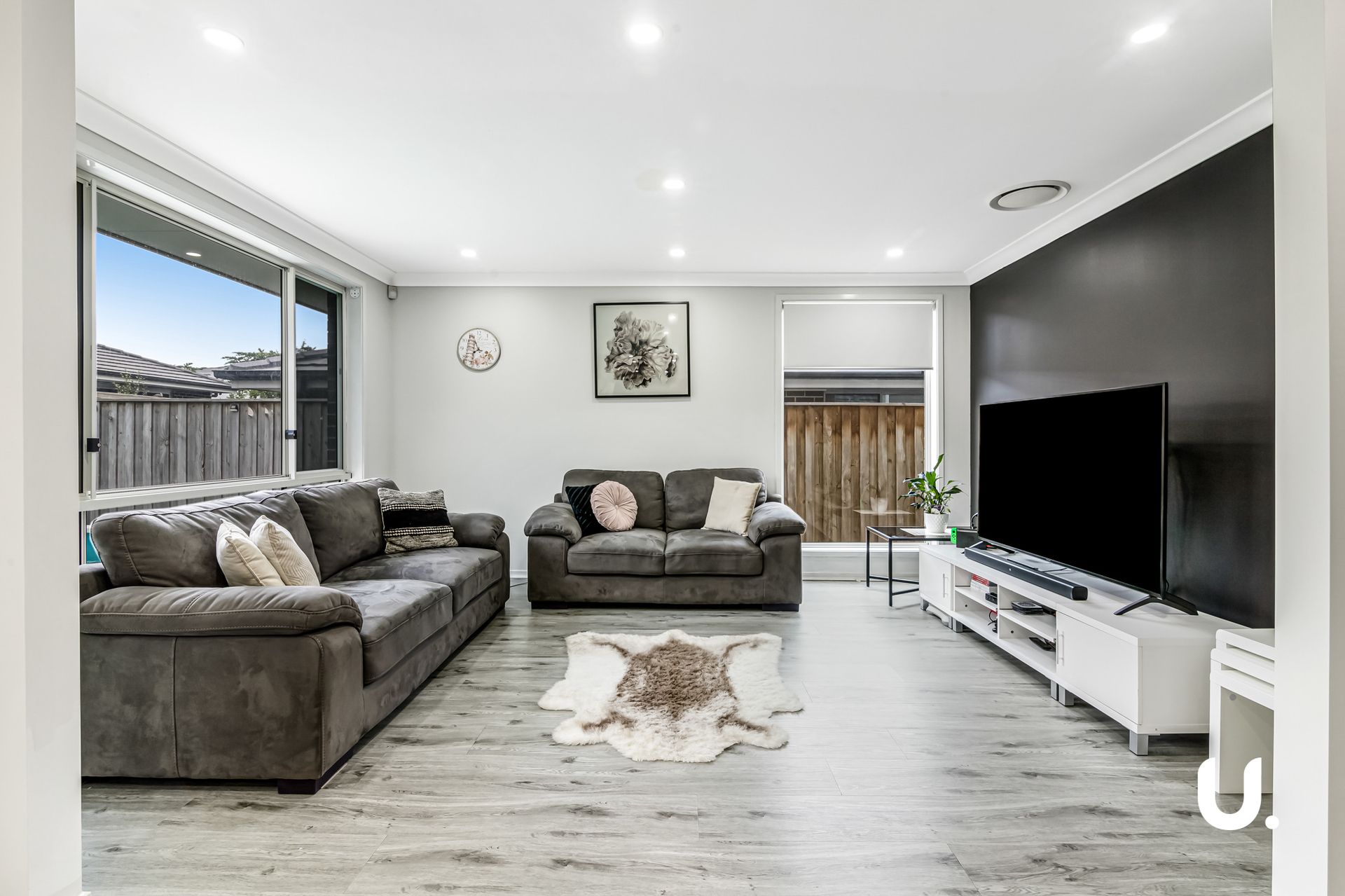 Colebee 41 Burringoa Crescent