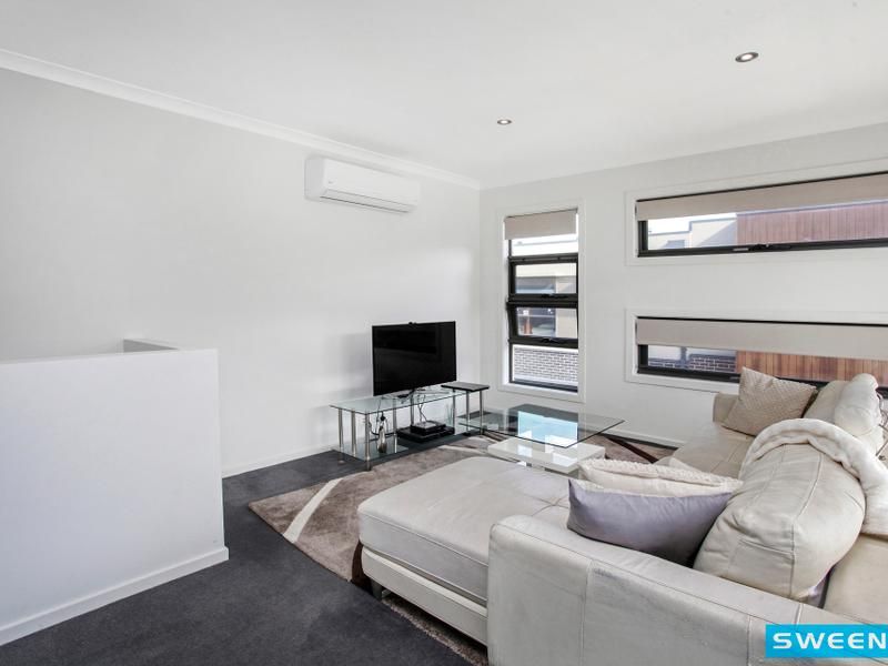 22/8 The Crossing, Caroline Springs - Thumbnail 7