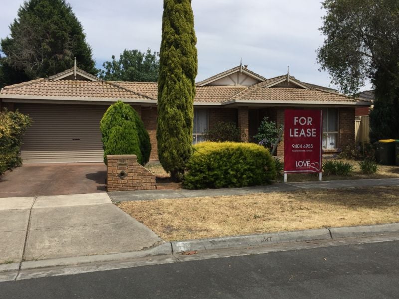 28 Allwyn Crescent, Mill Park