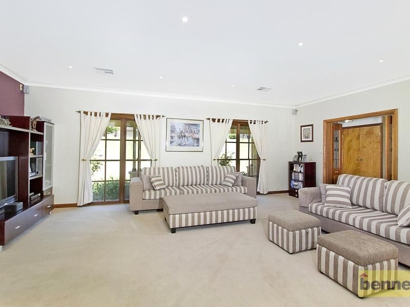 132 Redbank Road, North Richmond - Thumbnail 4
