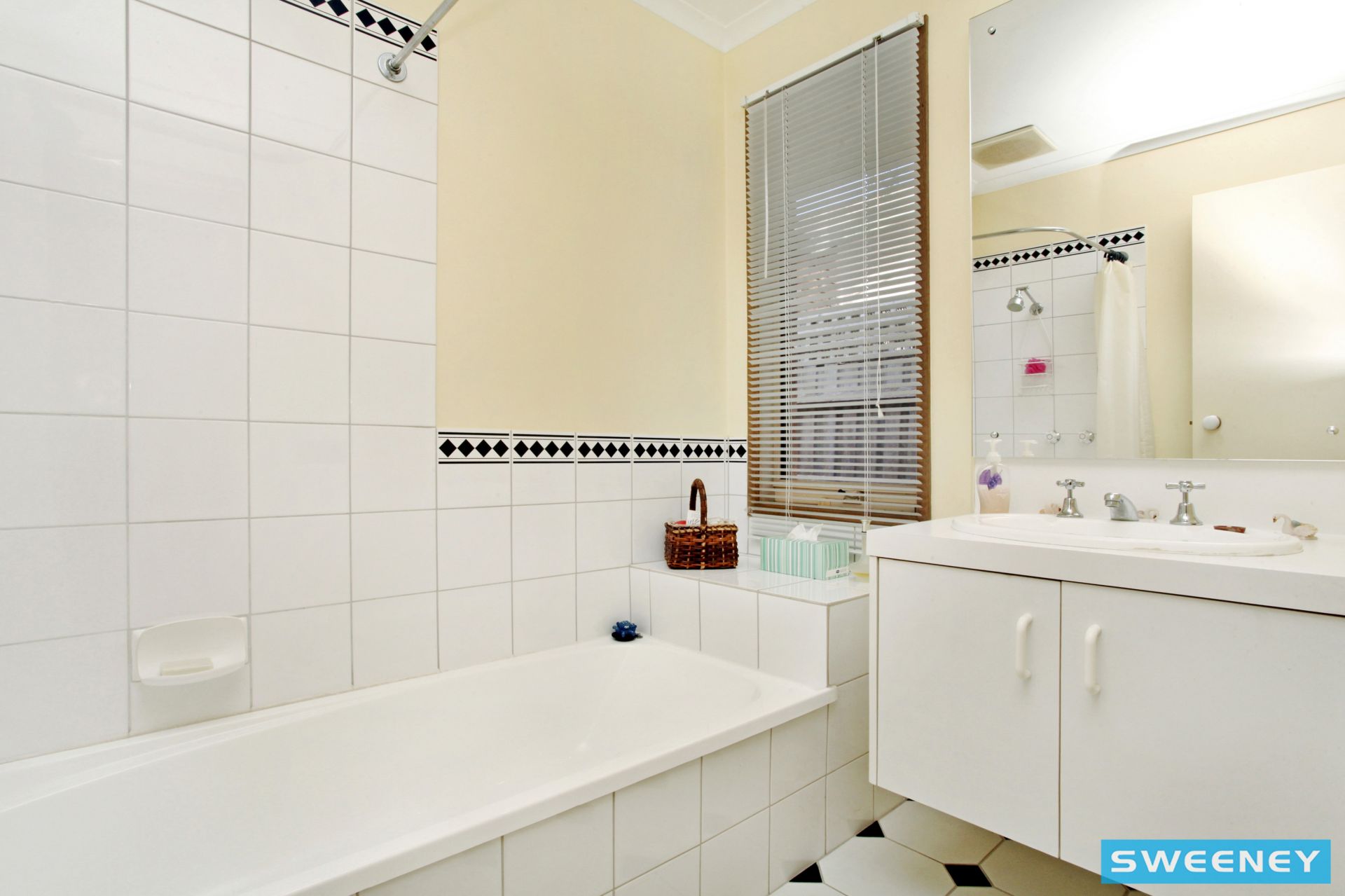 18 Cobb Junction, Sydenham - Thumbnail 6