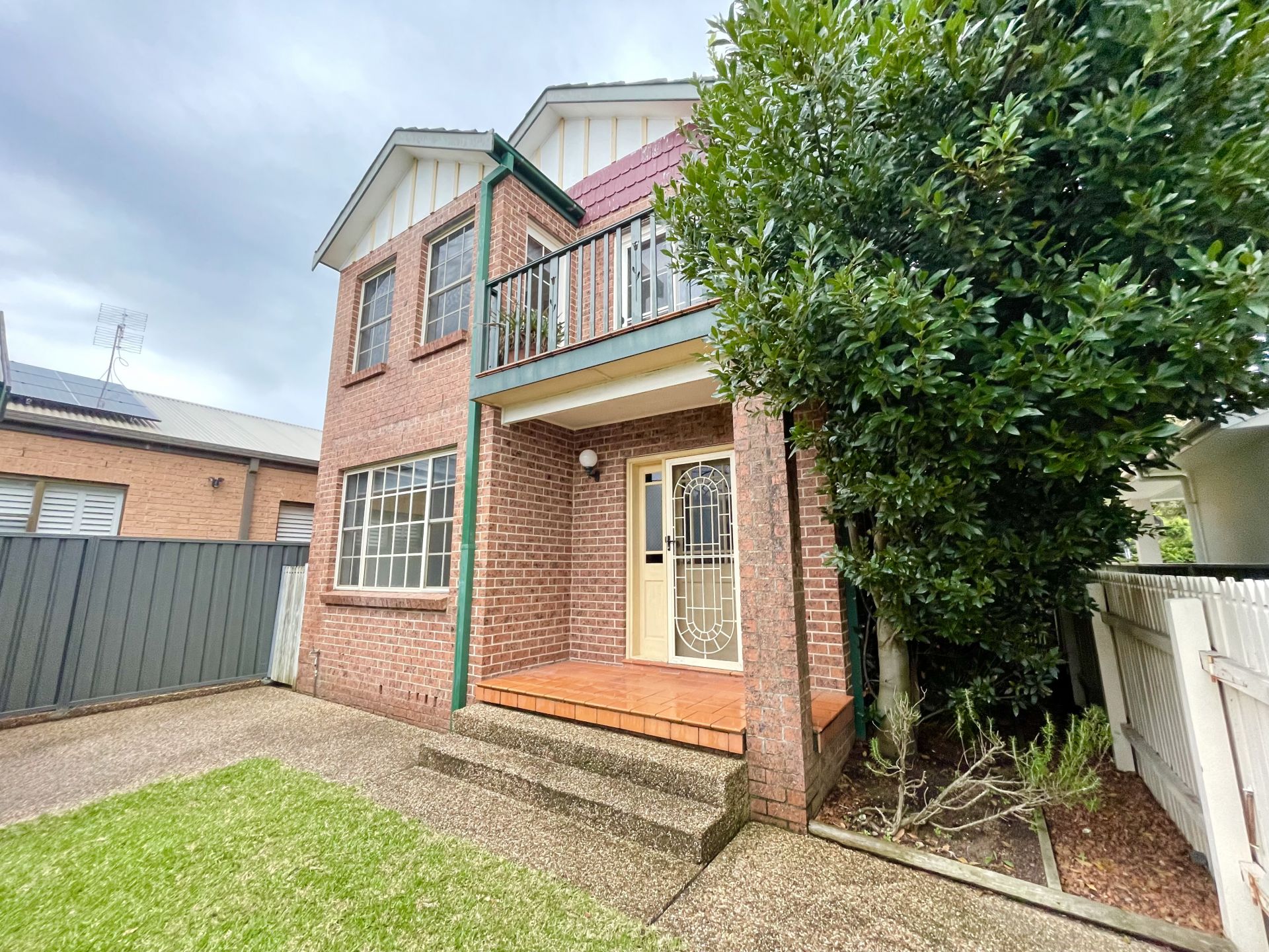 1/44 Winsor Street, Merewether Robinson Property