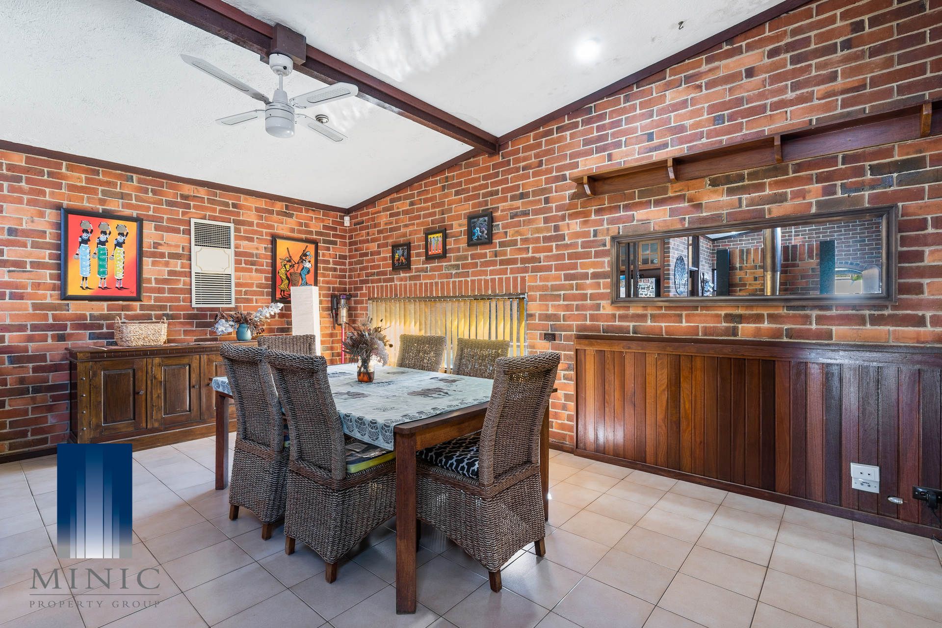 Real Estate For Sale 40 Shelburn Road Thornlie , WA