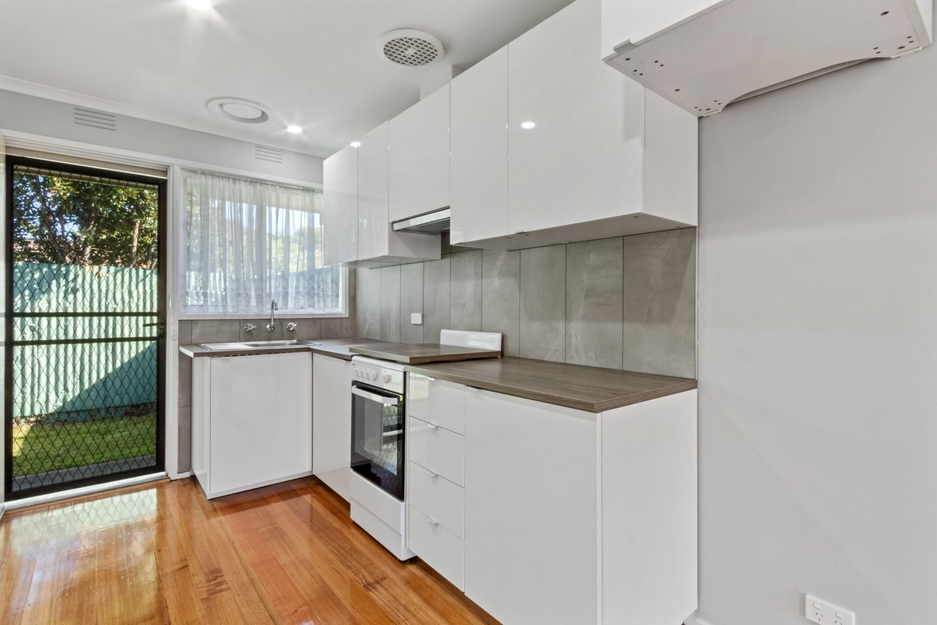 Fully renovated unit in prime location