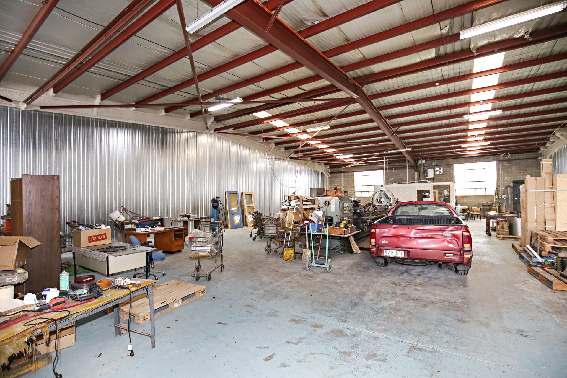 OPEN PLAN FACTORY / WAREHOUSE
