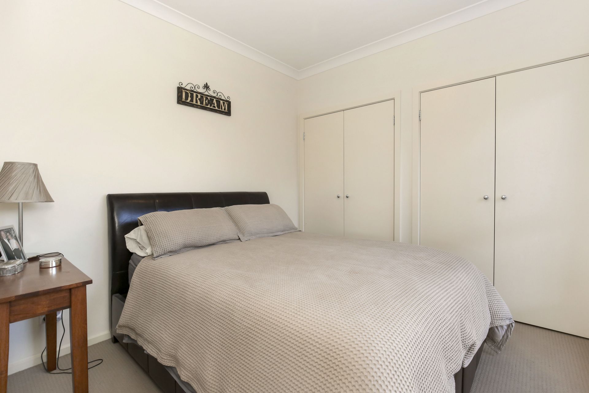 NEAT AND COSY!