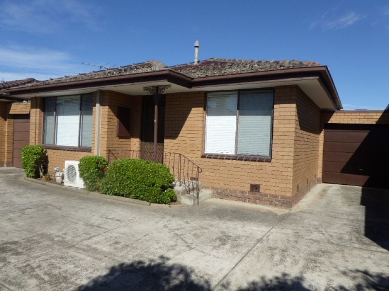 3/110 Leamington Street, Reservoir