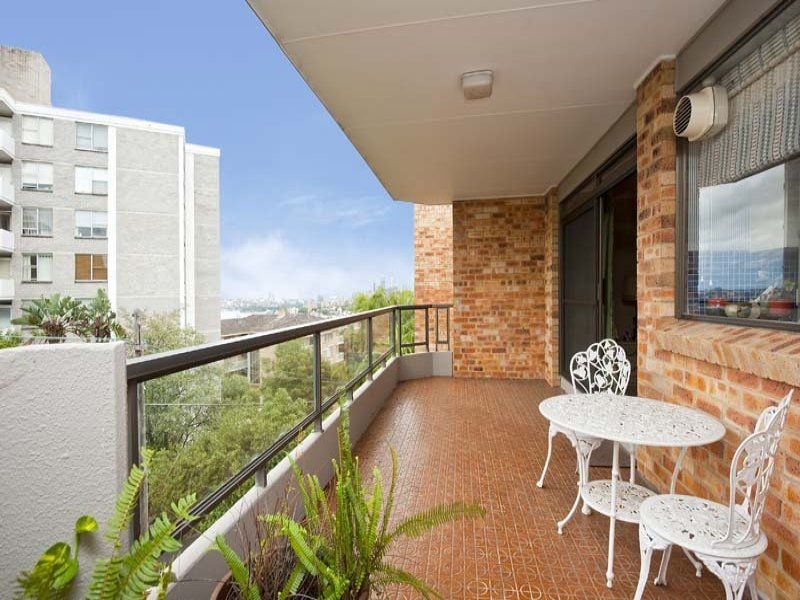 22/7 Highview Avenue NEUTRAL BAY NSW, Bay - Thumbnail 3