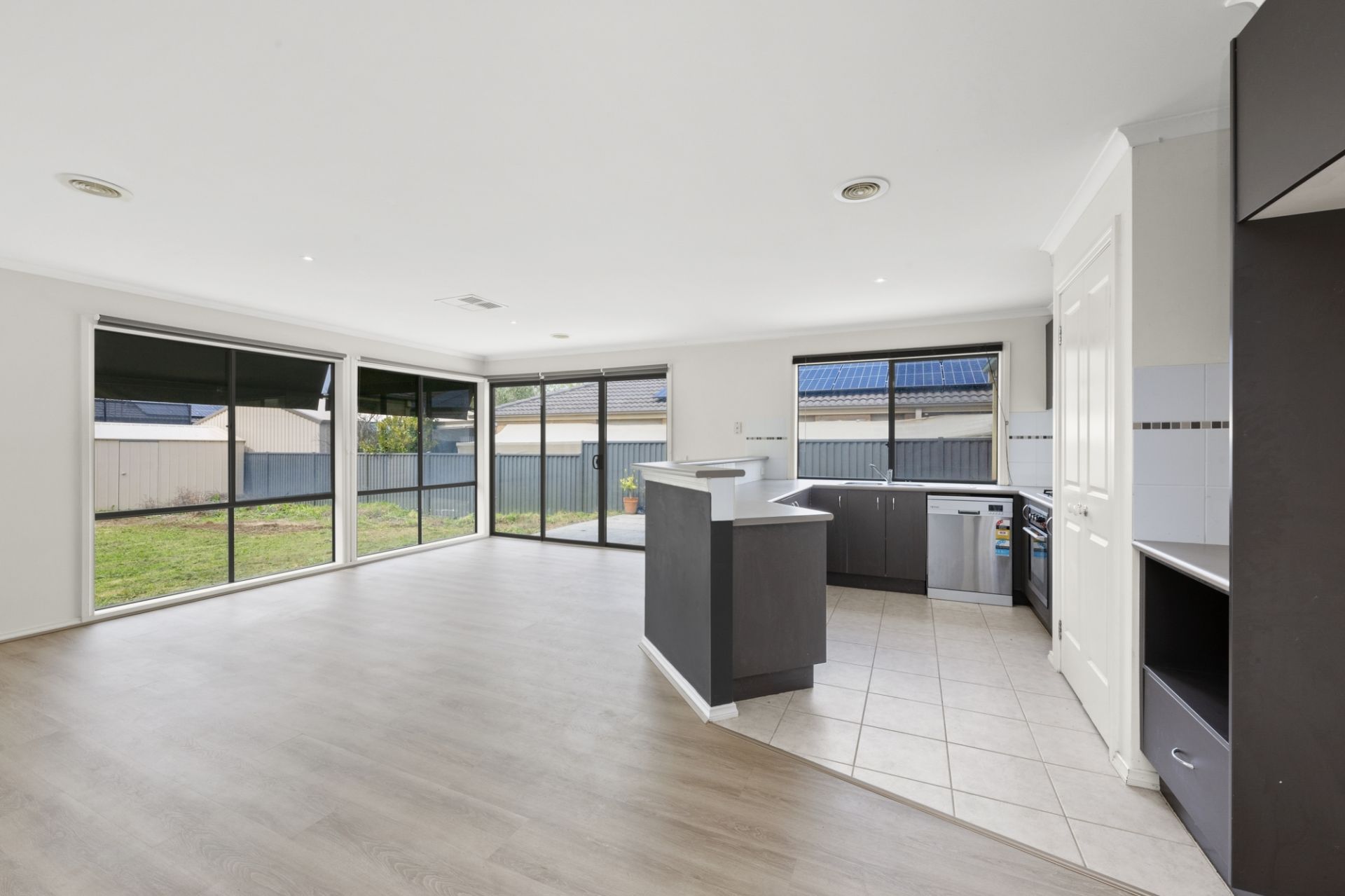 13 Cavendish Court, Winter Valley, Winter Valley - Thumbnail 7