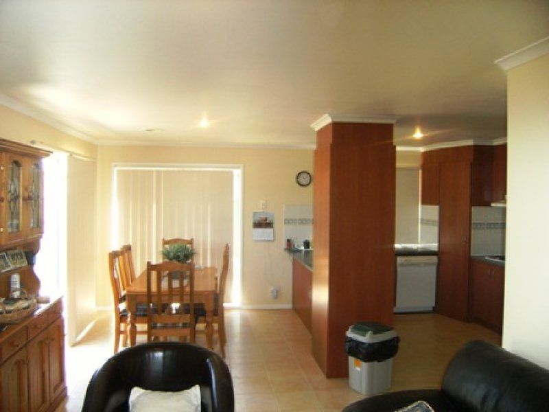 4 Woodbridge Place, Burnside - Thumbnail 6