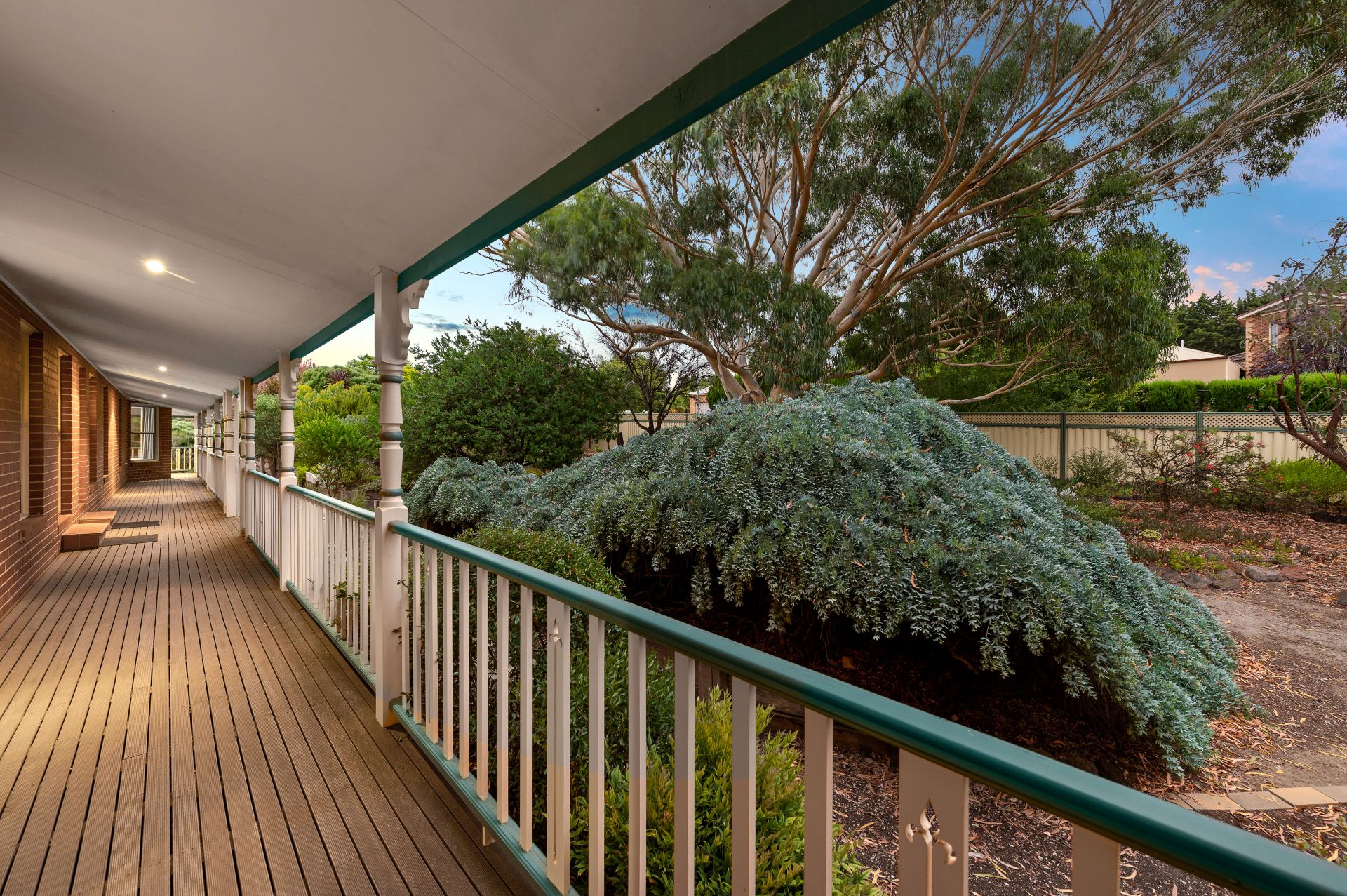 38 Halcyon Way, Narre Warren South OBrien Real Estate