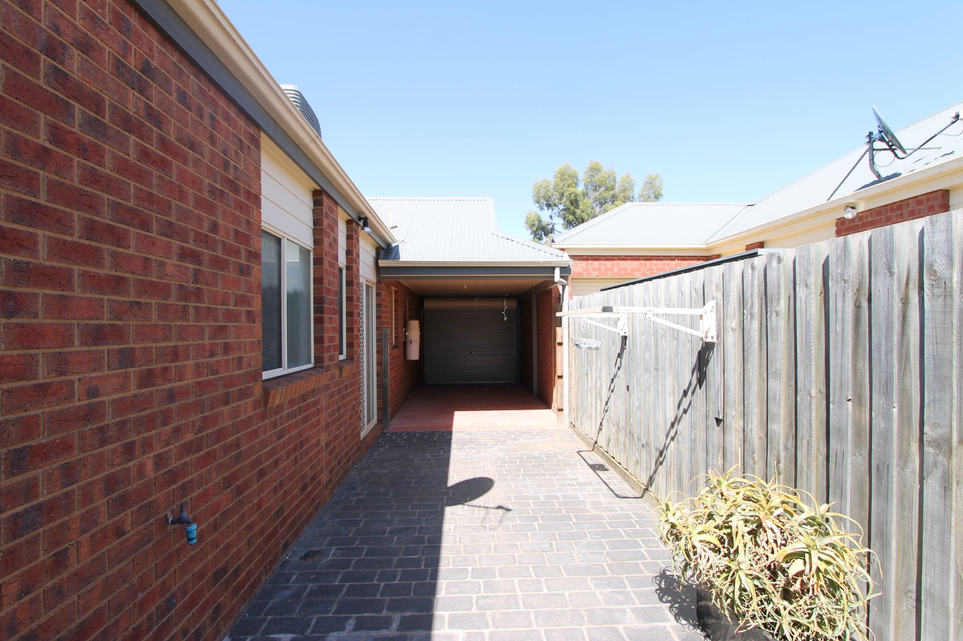 BEAUTIFUL THREE BEDROOM MUST SEE!