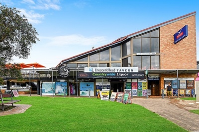 Leasehold Hotel for Sale - Crescent Head Tavern