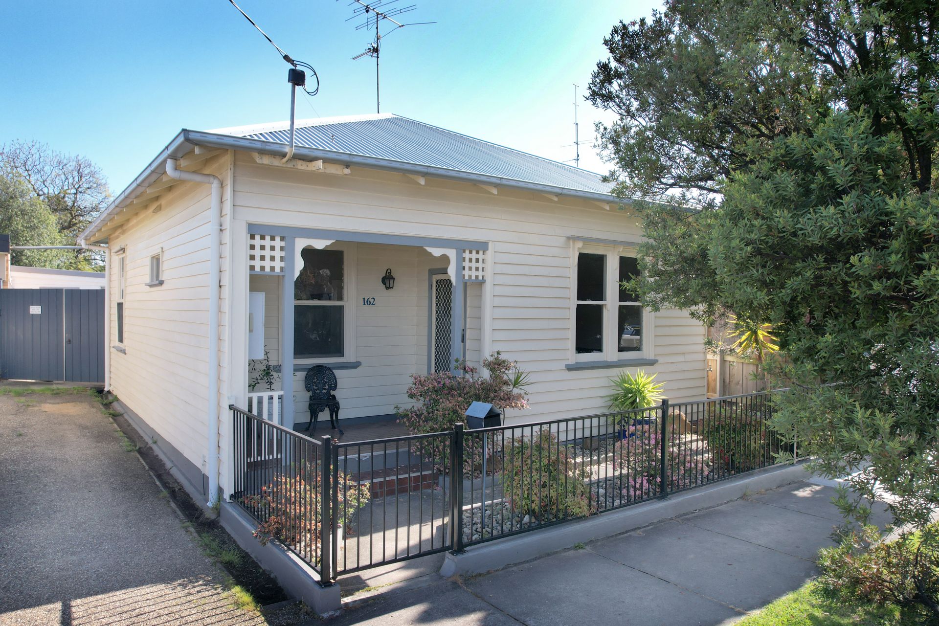 162 Nicholson Street, Bairnsdale VIC