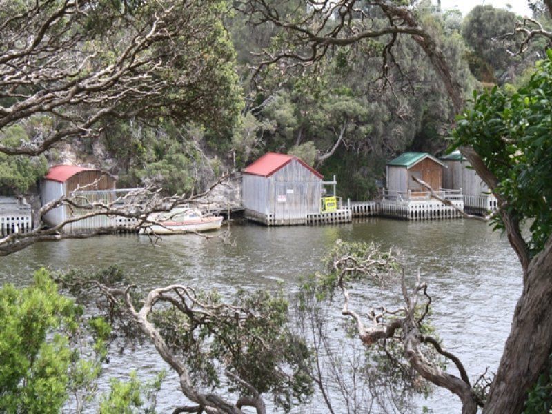 124 Nelson Boat Shed & Landing NELSON VIC, 124 Nelson Boat Shed & Landing Nelson - Thumbnail 3
