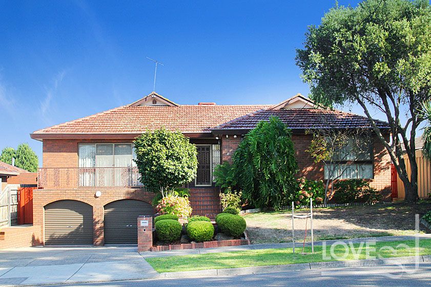 Much Loved One Owner Home