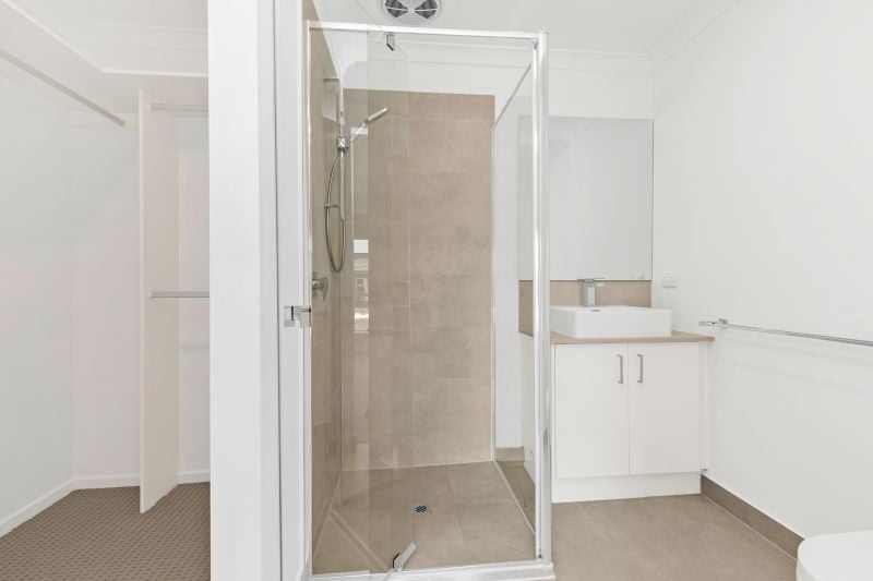 5 Tamworth Drive, Rockbank