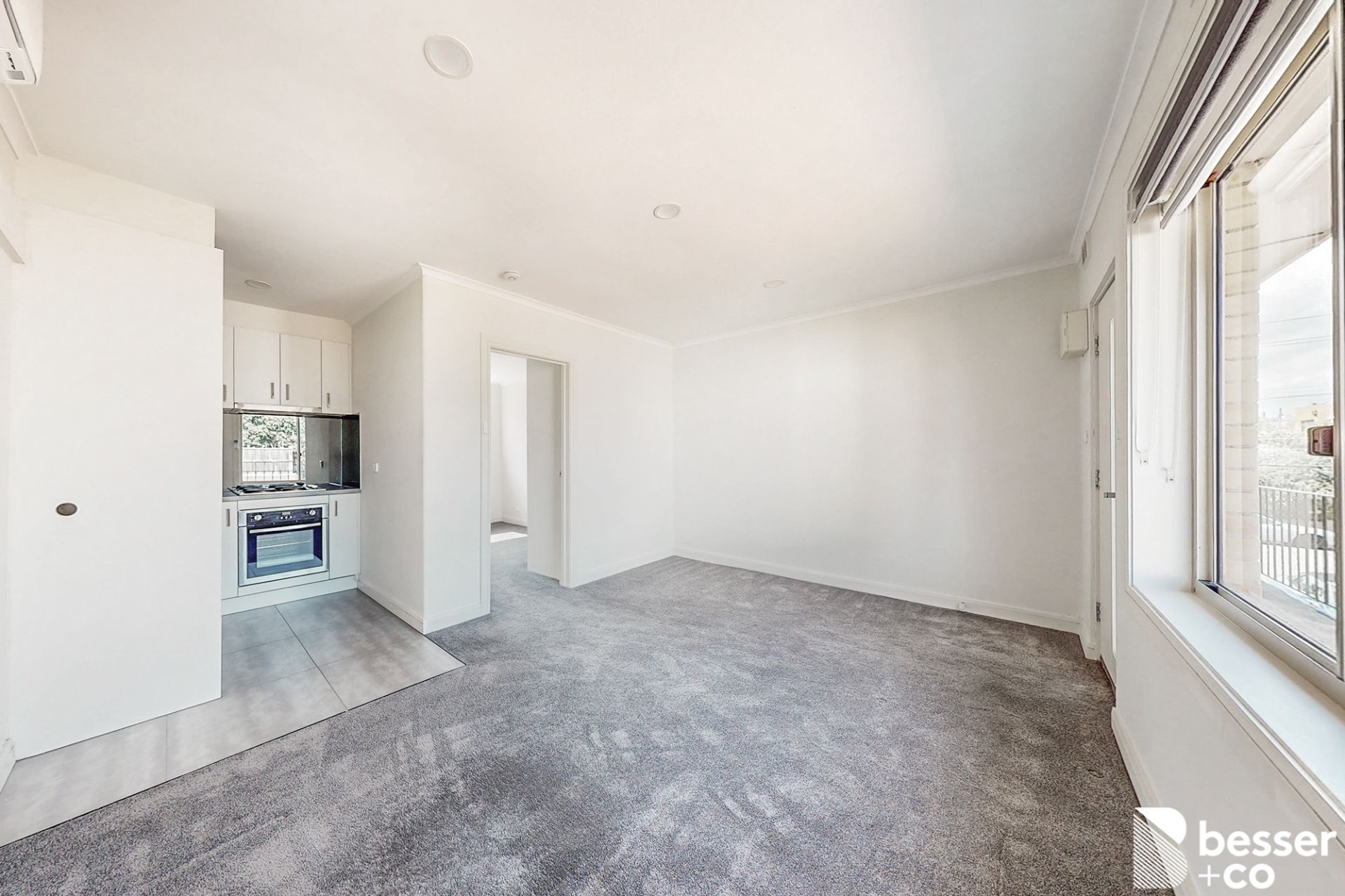 8/3 Smith Street, Thornbury - Thumbnail 3
