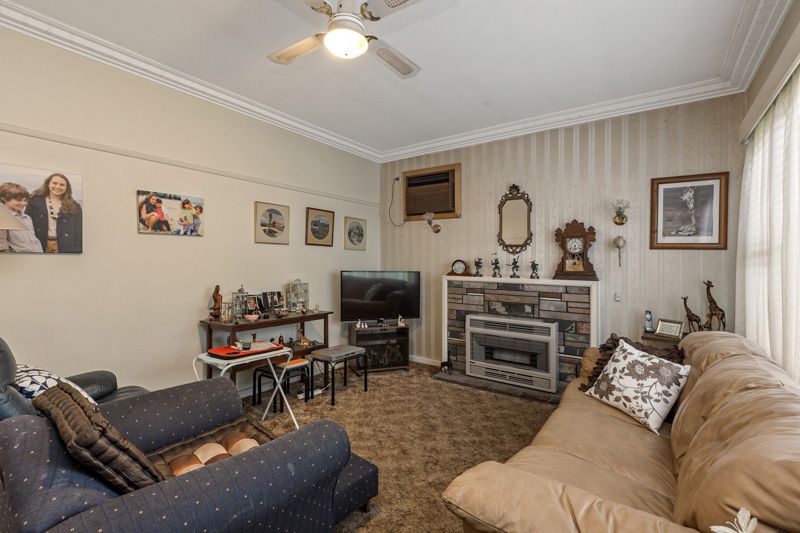 23 Huxtable Avenue, Altona North - Thumbnail 3