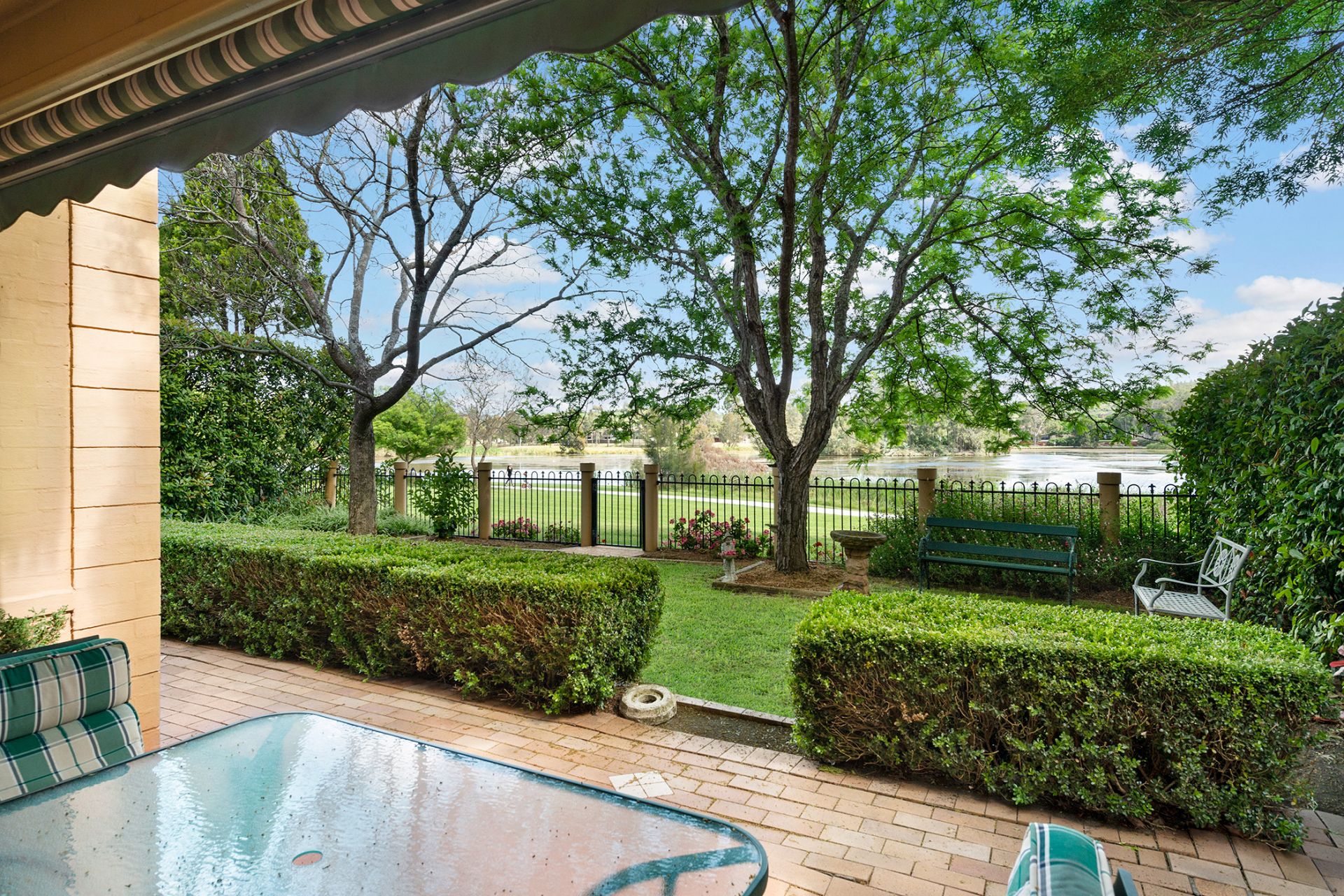 Real Estate For Sale 5 Swan Court Harrington Park , NSW