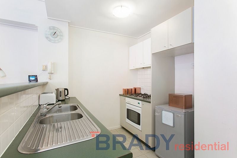 37/562 Little Bourke Street MELBOURNE VIC, Melbourne - Thumbnail 2