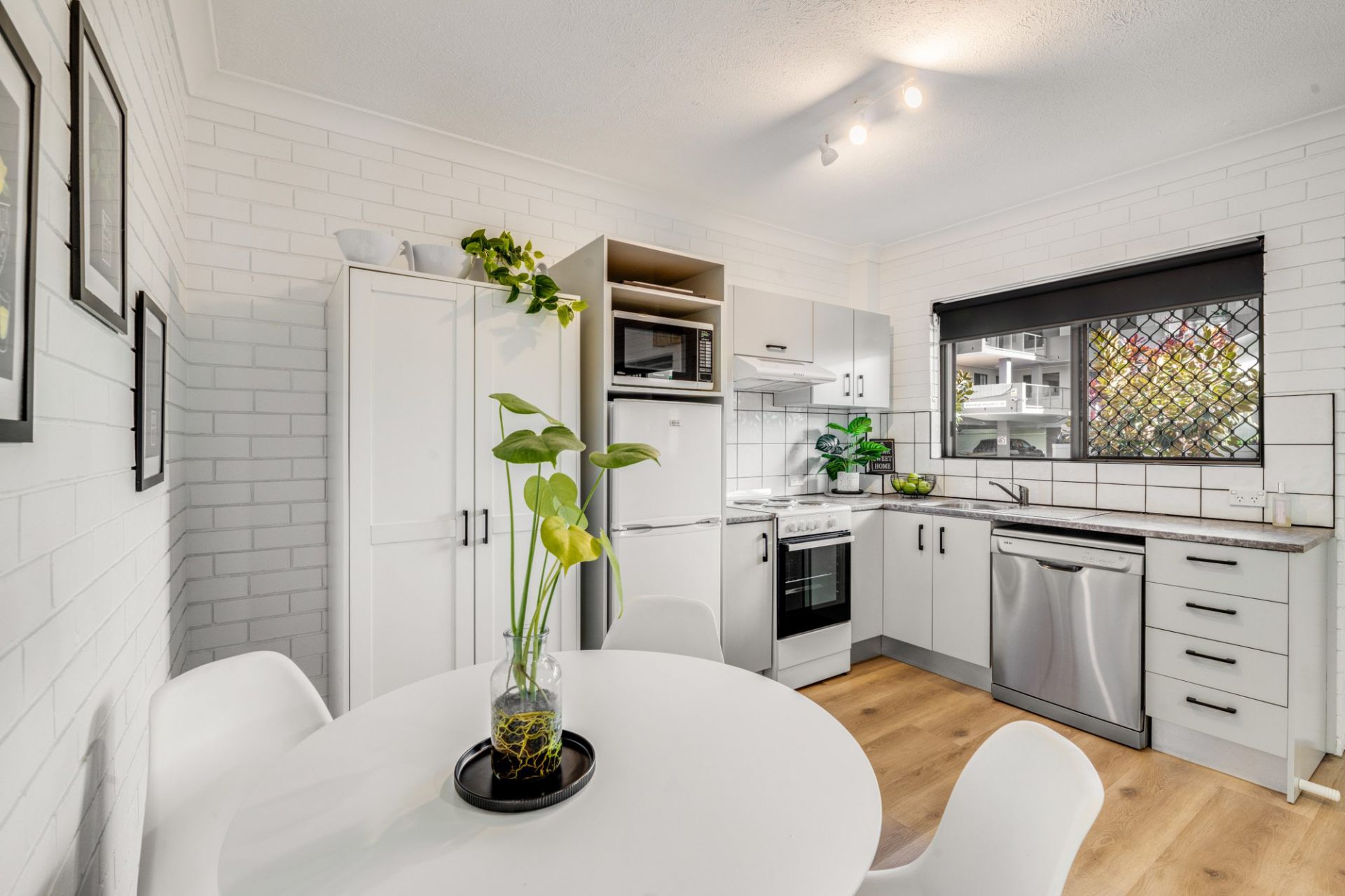 109/132 Marine Parade, Southport - Thumbnail 6