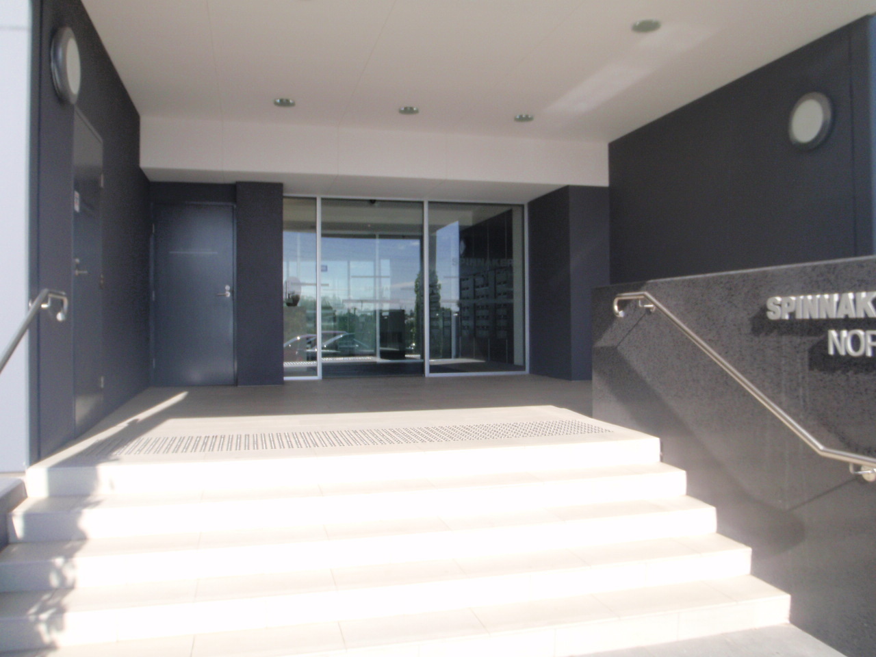 205/1-2 Tarni Court New Port 5015