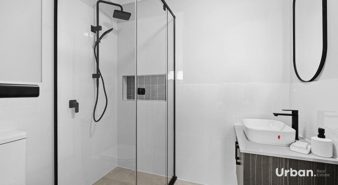 Oran Park 49 Thompson Road