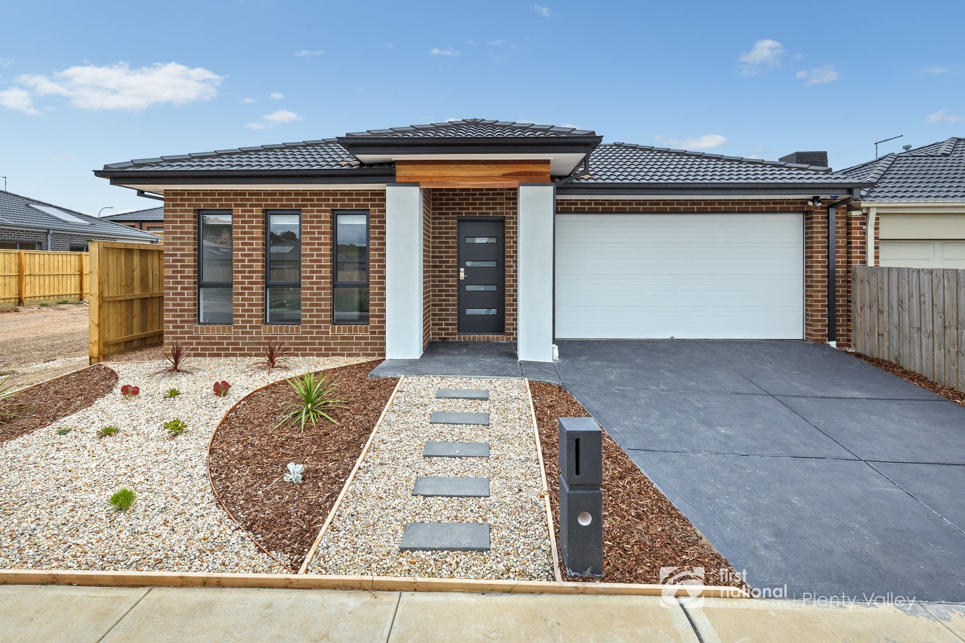 8 Burgess Street Mernda, Mernda - Thumbnail 2