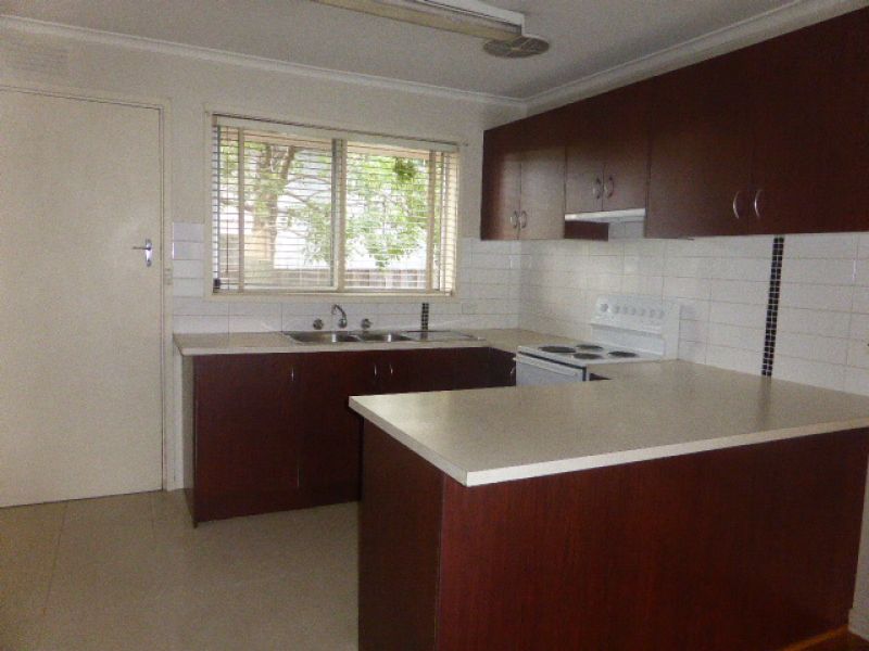 2/7 Curtain Street, Kingsbury