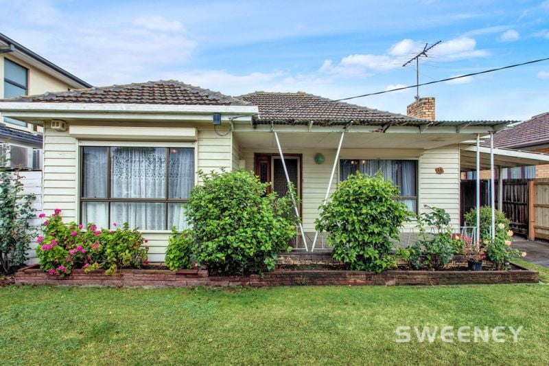 33 MacDonald Avenue, Altona North - Thumbnail 2