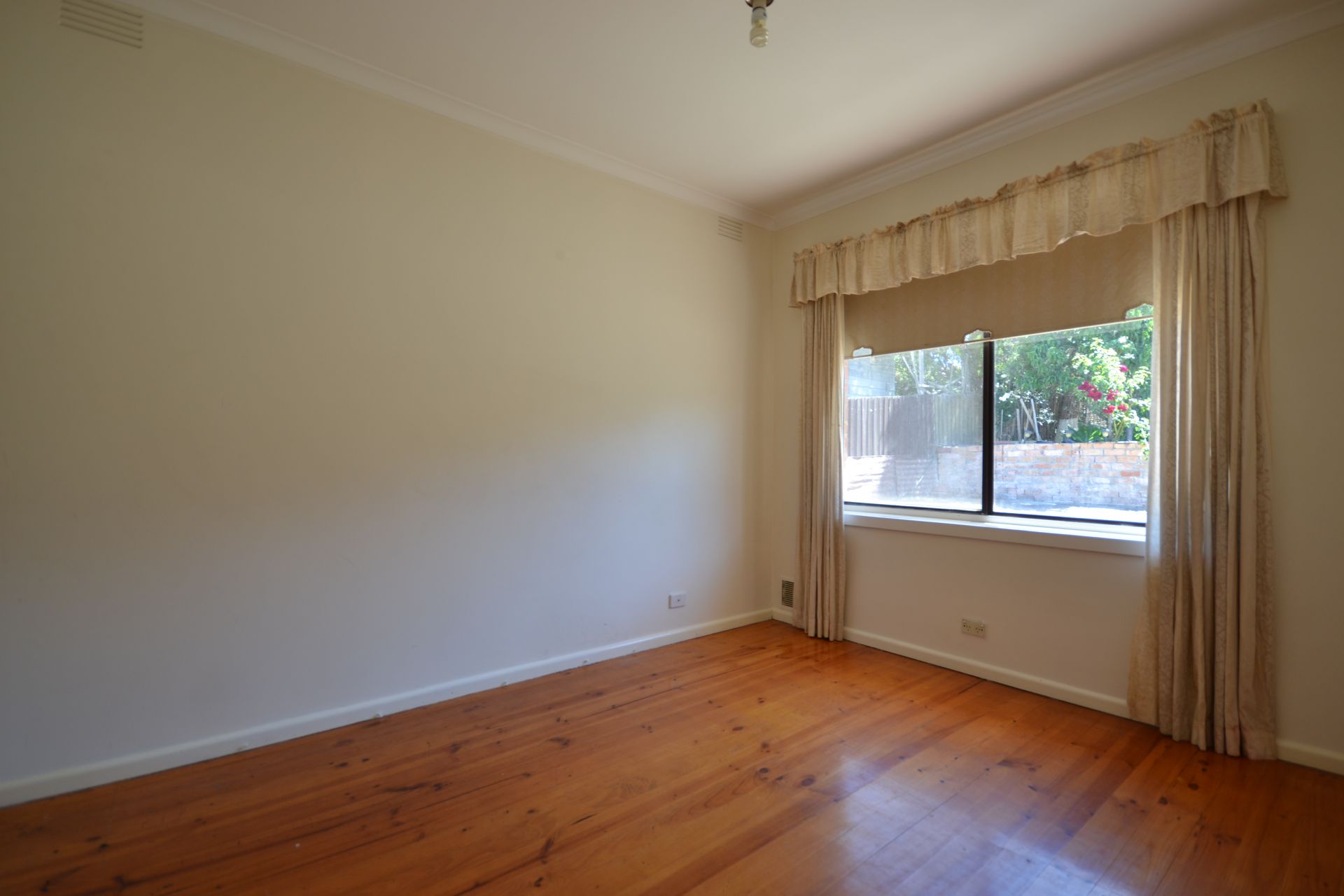 SPACIOUS HOUSE FIT FOR YOU