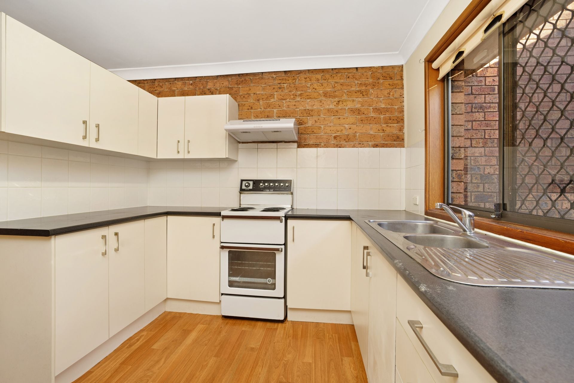 4/10 Newcastle Street Cardiff NSW, Cardiff - Thumbnail 5