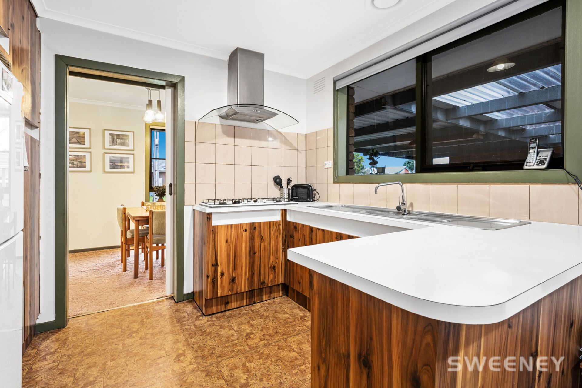 24 Laird Drive, Altona Meadows - Thumbnail 7