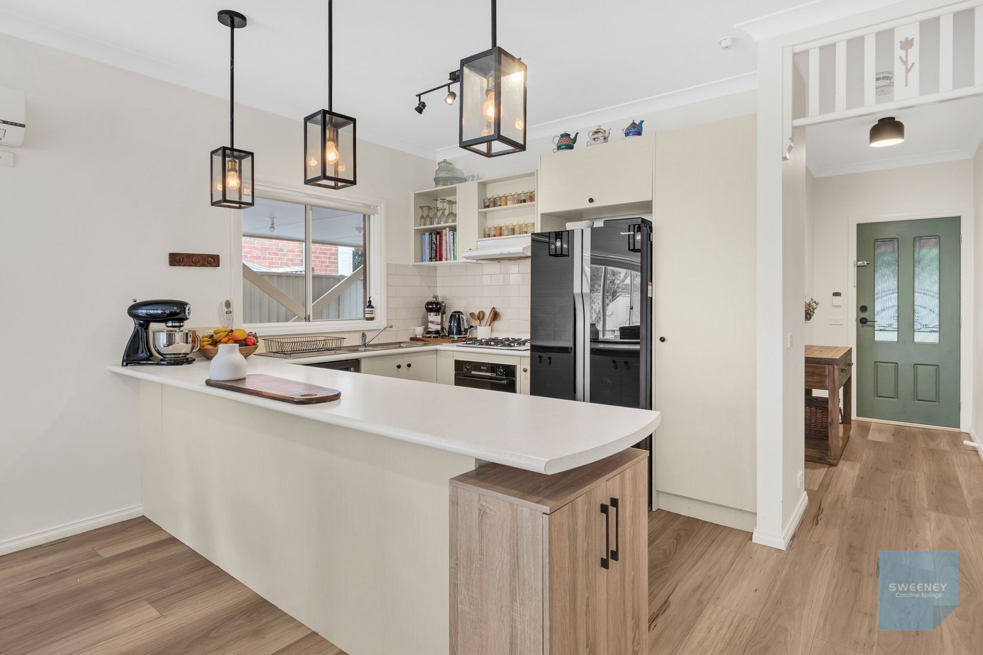 19 Moreton Close, Caroline Springs - Thumbnail 4