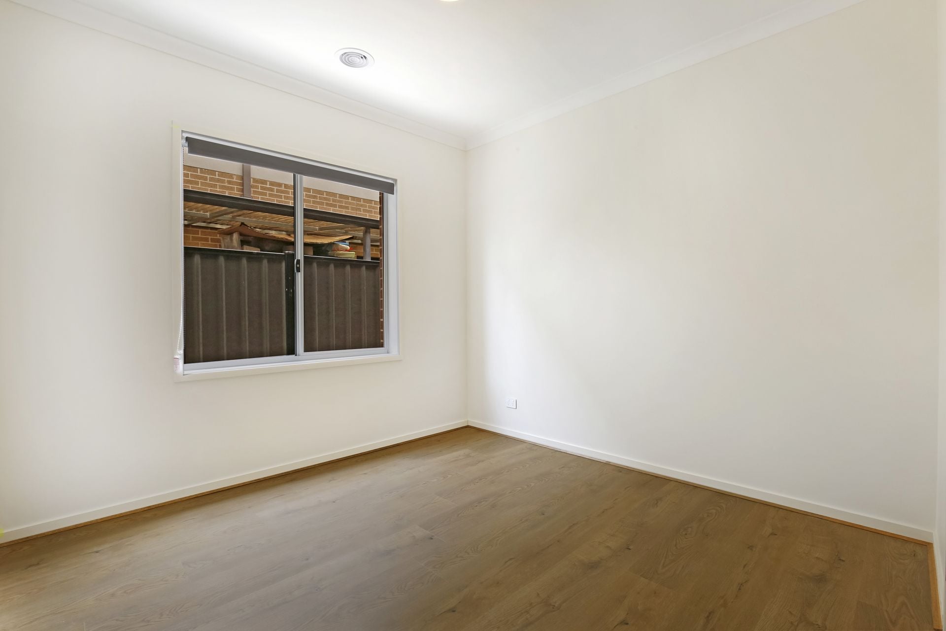 FAMILY FRIENDLY 4 BEDROOM HOME