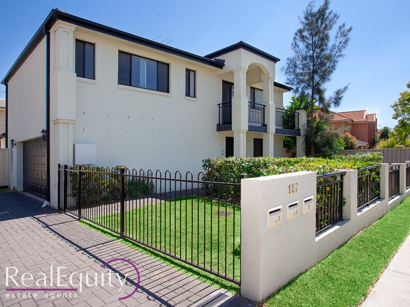 Real Estate For Lease 1/127 Epsom Road Chipping Norton , NSW