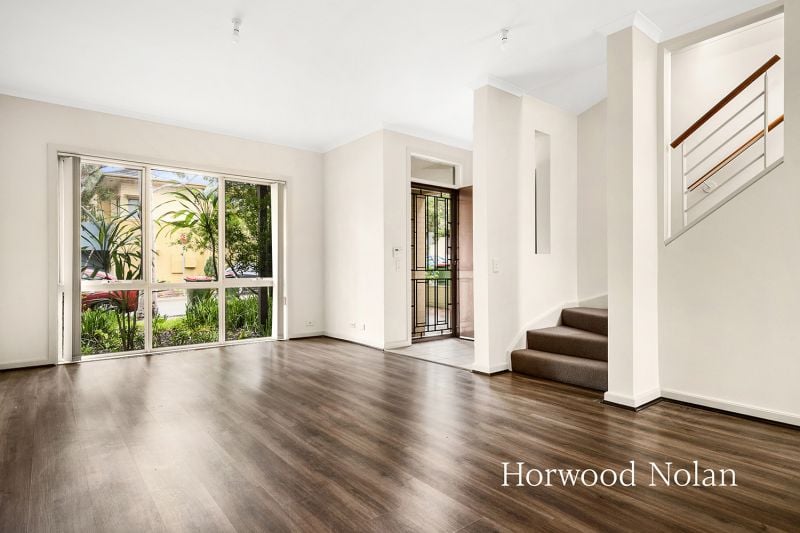 21 O'Neill Avenue, Newington