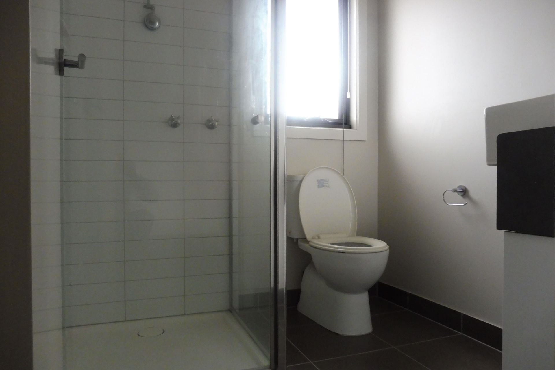 3 BEDROOM TOWNHOUSE.