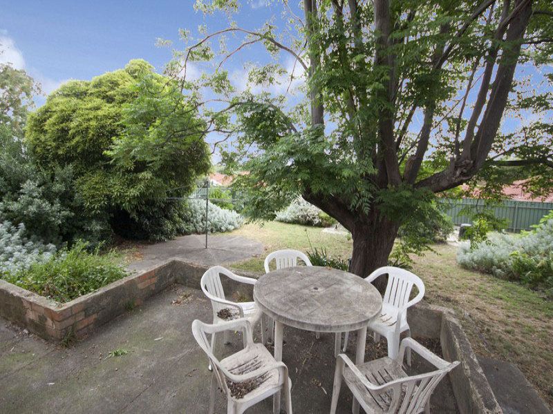 10 KENNINGTON ROAD Hope Valley 5090